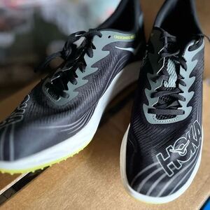 NEW HOKA Track Field Shoes Cleats U Crescendo MD 2 M12 W13.5 Black White Spikes